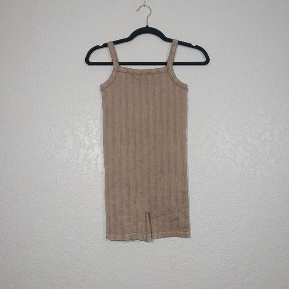 NWT Anwnd‎ Tan Ribbed Bodysuit Romper Size M / L - Picture 1 of 7